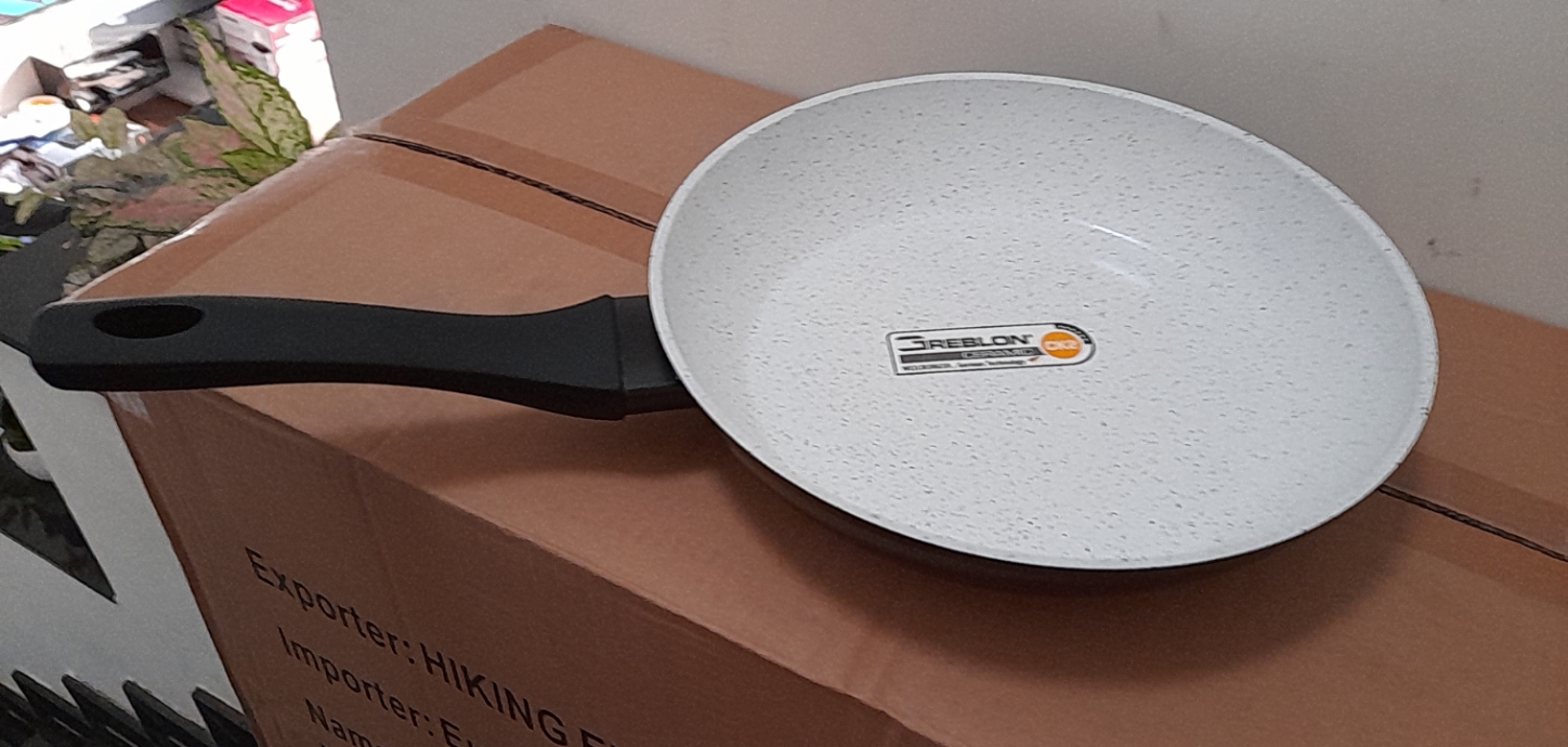 Chảo từ Rapido 30cm đáy chấm RP30-RD2