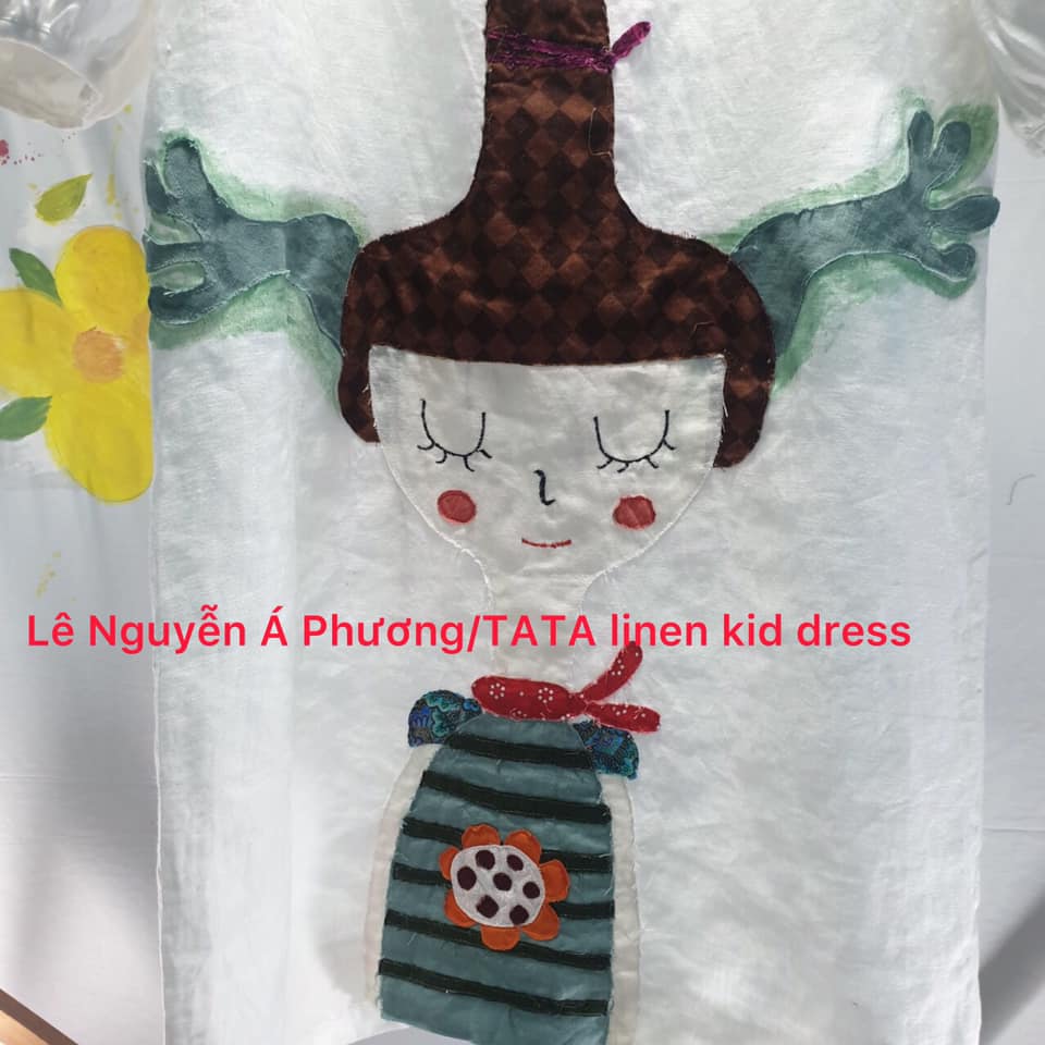Váy cô gái sừng hươu