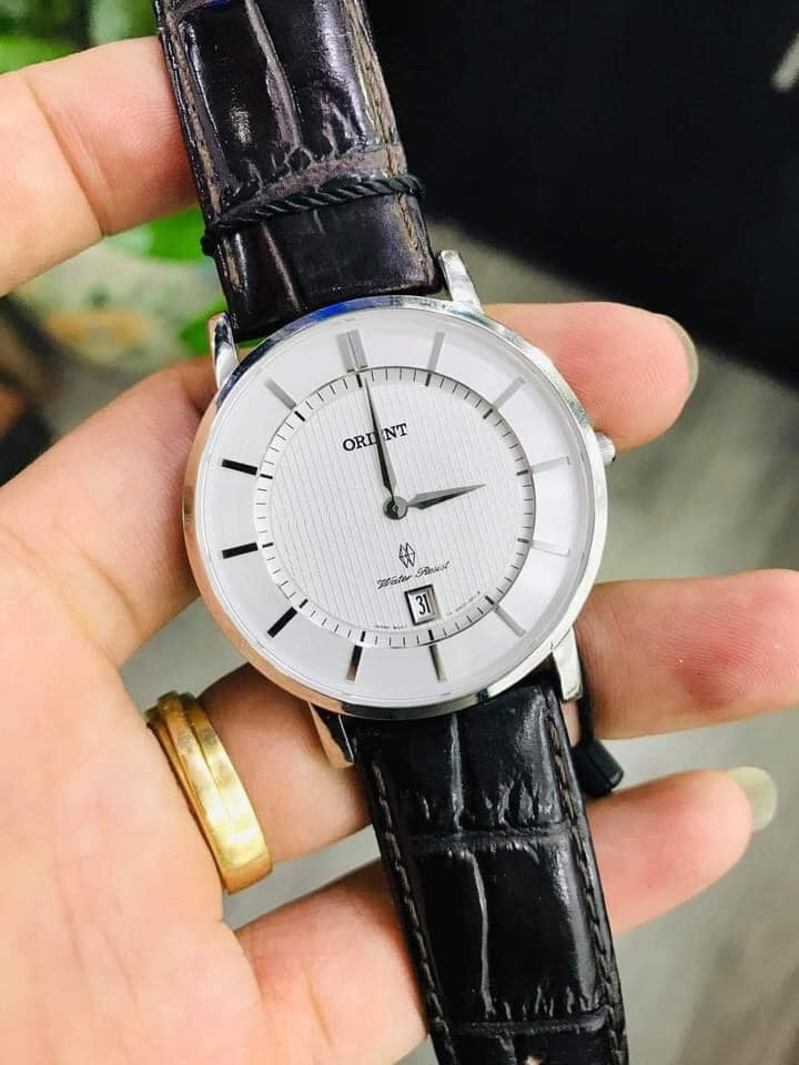 Đồng hồ nam dây da Orient FGW01007W0