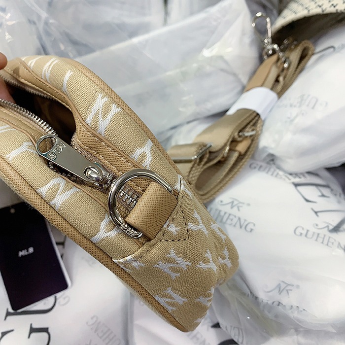 Túi đeo chéo đeo vai N.Y phong cách Hàn Quốc kèm ví nhỏ siêu đẹp loại xịn Hàng QC cao cấp size 23cm