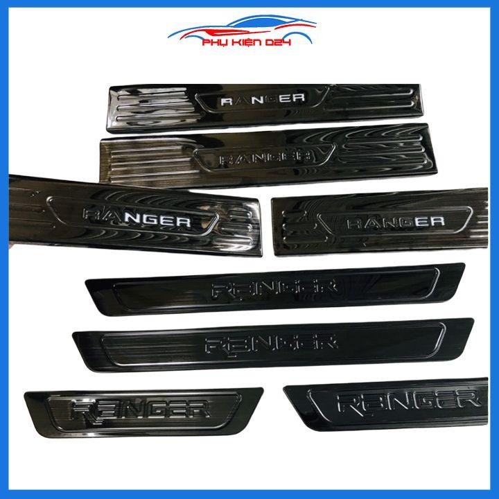 Bộ ốp bậc cửa trong ngoài nẹp bước chân Ranger 2016-2017-2018-2019 vân Titan chống trầy trang trí xe