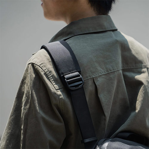 Túi đeo chéo Tomtoc Explorer-T21 Urban Codura Sling Bag Travel &amp; Work 13.5 inch T21L1D1 - Hàng chính hãng