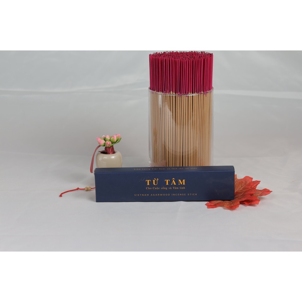 Nhang Trầm Hương Thiện Sanh Mùi Nhẹ Nhàng, Thư Giãn Từ 100% Trầm Hương Nguyên Chất Dài 20cm Hộp 100g 150 Cây