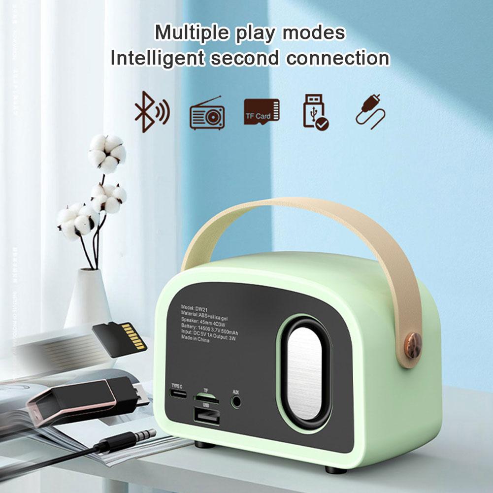Loa Di Động Bluetooth Mini Retro Có Đài, Âm Thanh Nổi Không Dây Ngoài Trời, Máy Nghe Nhạc MP3 Cho iPhone Android Hỗ Trợ Thẻ TF USB Color: Army Green