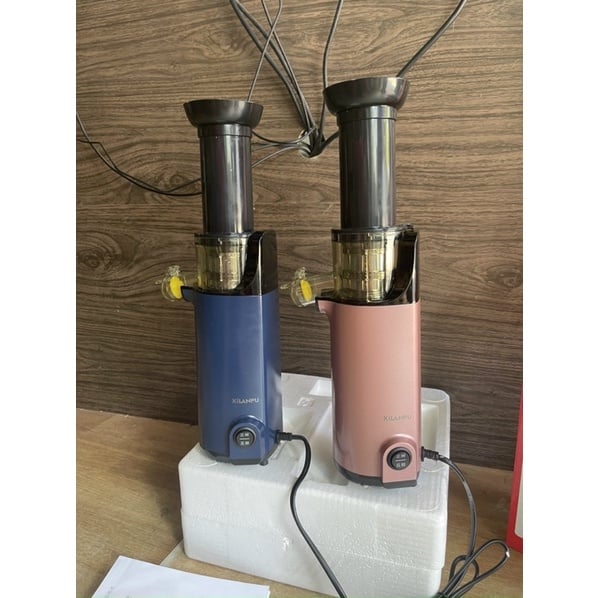 Máy ép trái cây tốc độ chậm cầm tay mini Công suất: 130W -Giao Màu Ngẫu Nhiên