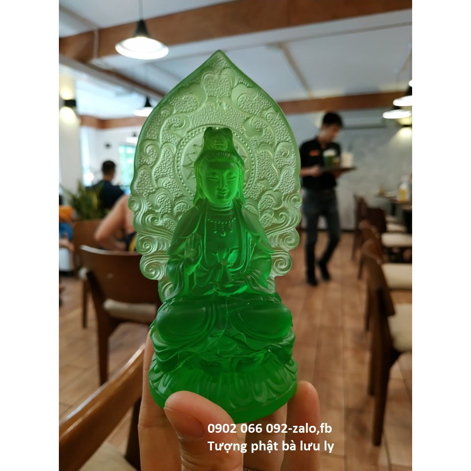 TƯỢNG PHẬT QUAN ÂM LƯU LY