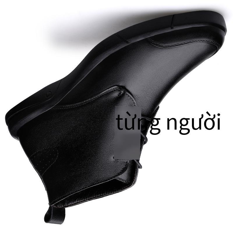 Giày nam mới nhất Giày thường Giày chạy bộ Vận chuyển nhanh Giày công sở cặp đôi mới nhất