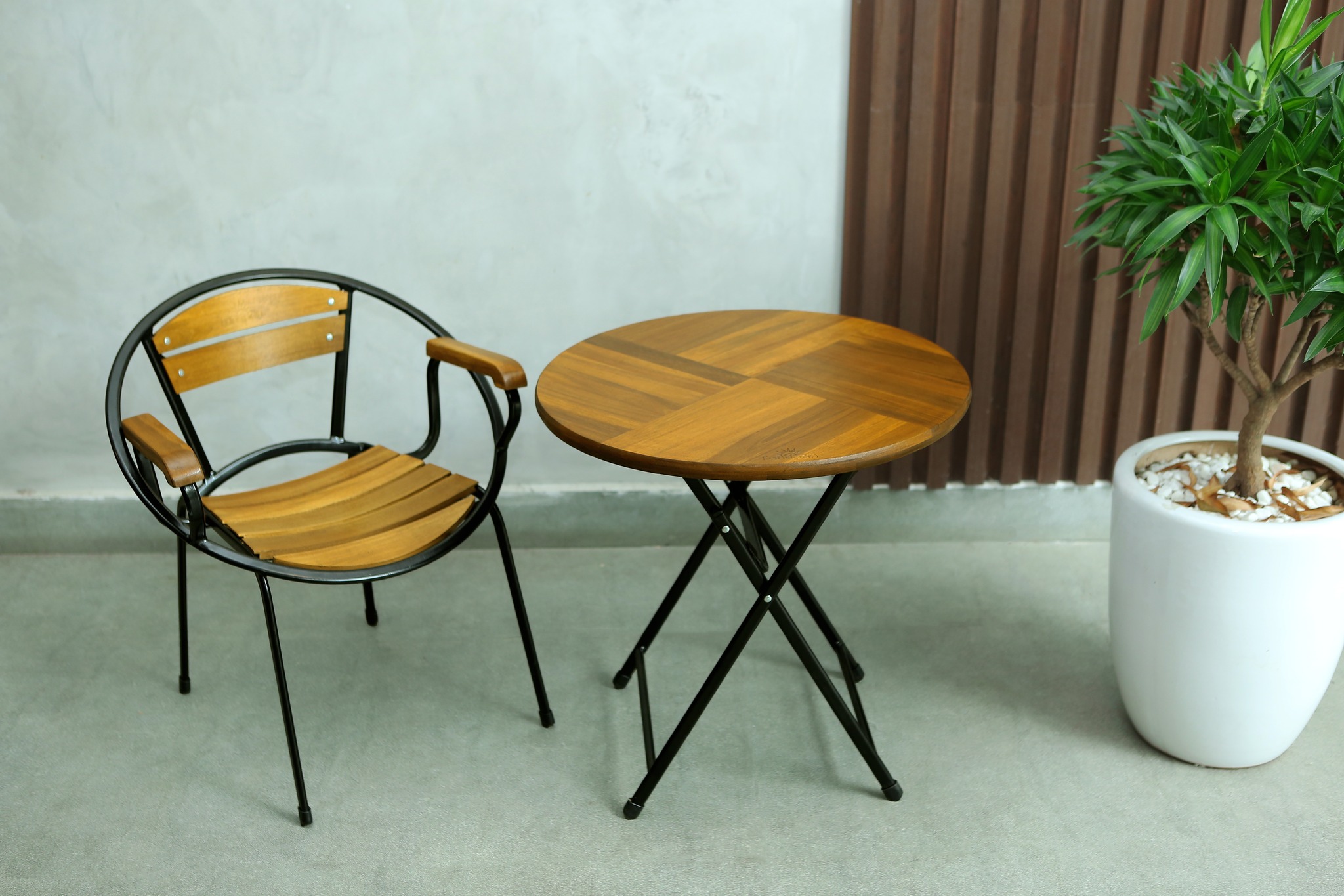 Ghế moon mini dành cho quán cafe, trà sữa, ban công nhà