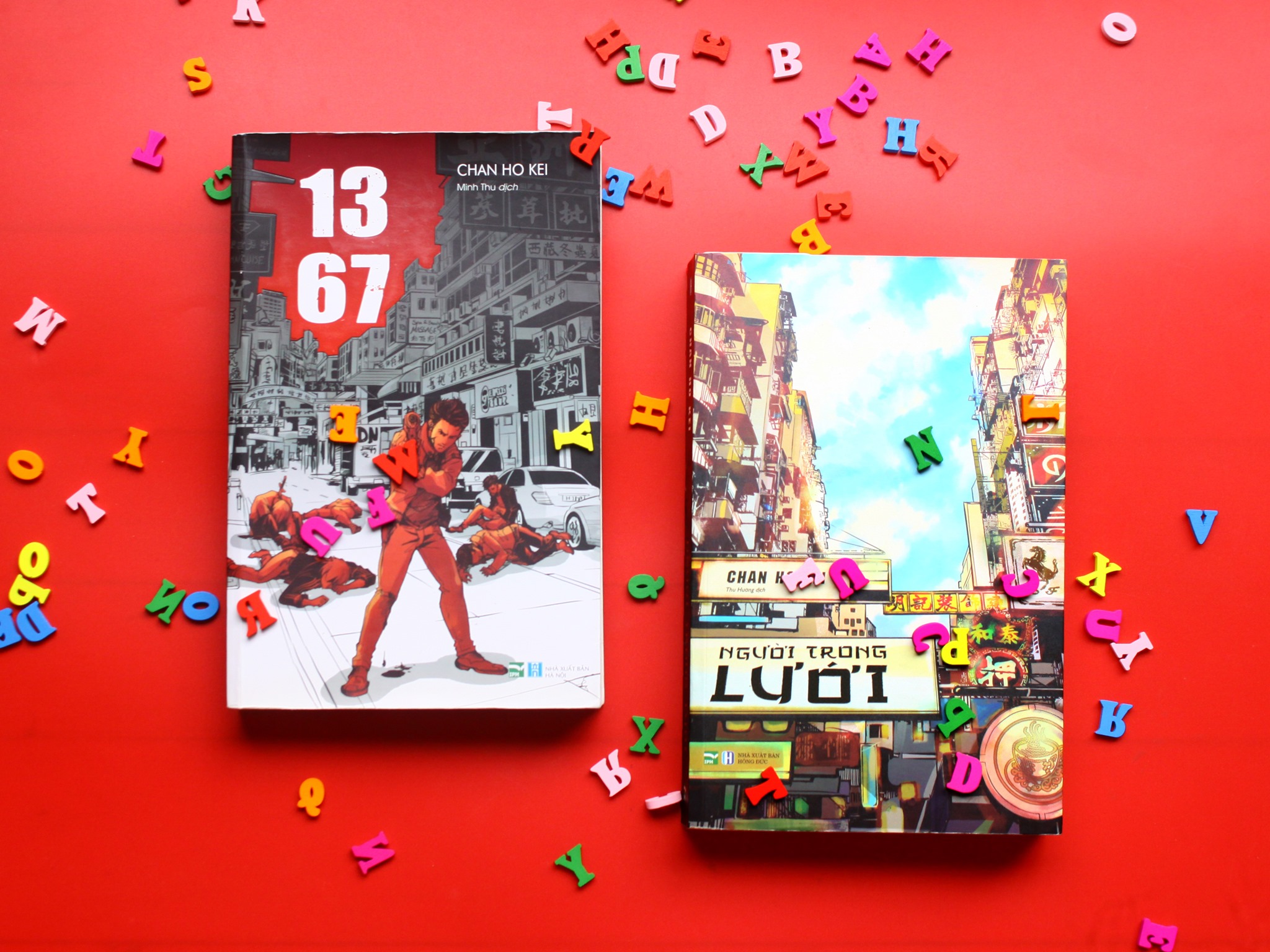 Sách Chan Ho Kei (13.67 + Người trong lưới) - Chang Book