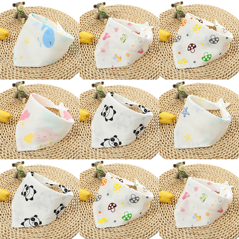 Khăn Tam Giác, Khăn Quàng Cổ, Khăn Yếm Vải Xô Có Cúc Bấm - (Set 5 khăn màu ngẫu nhiên)