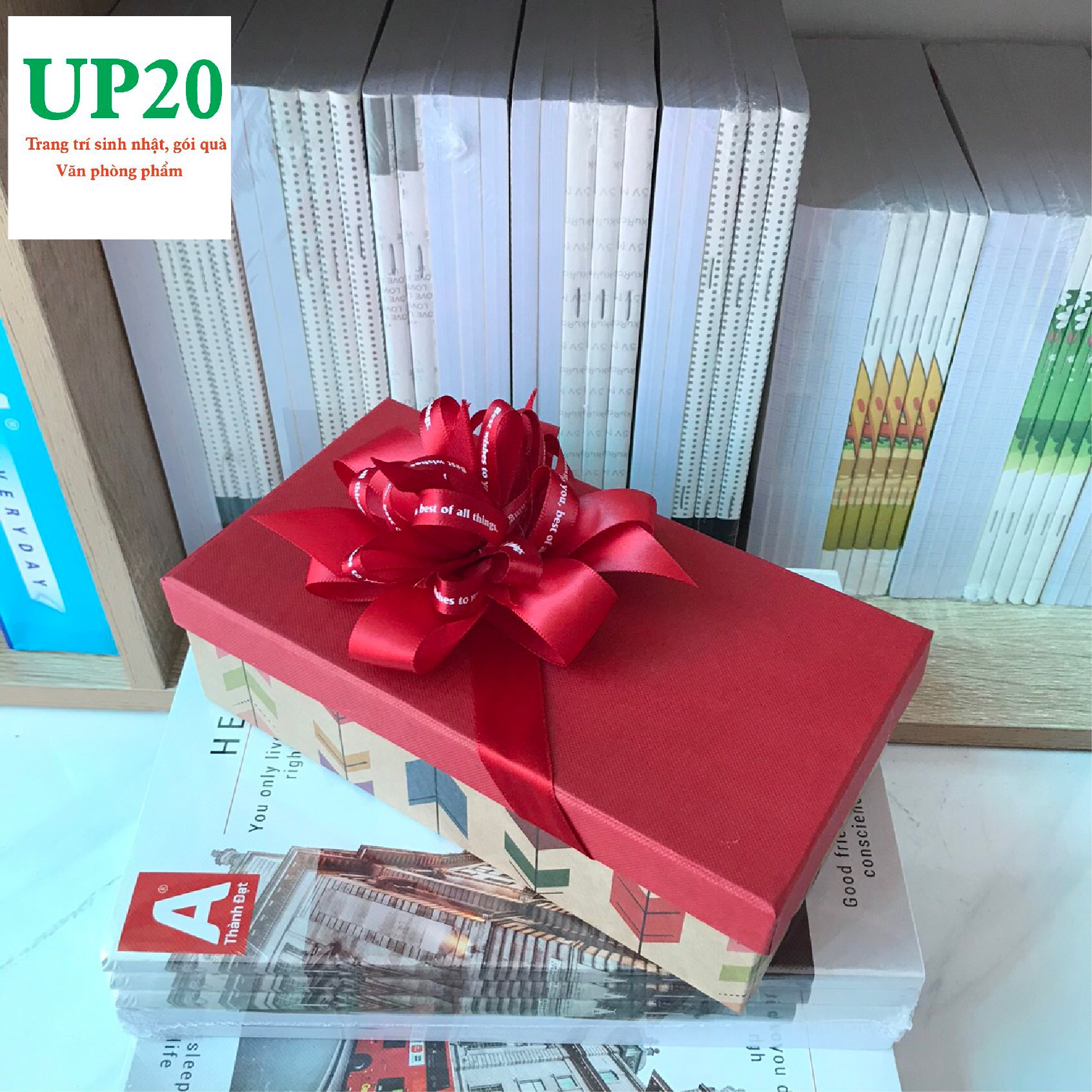 Hộp quà lớn 21 x 11 x 6