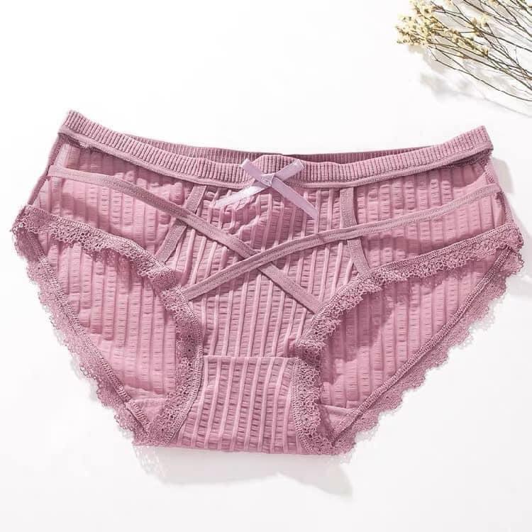 Quần lót cotton gân dây đan hở trước