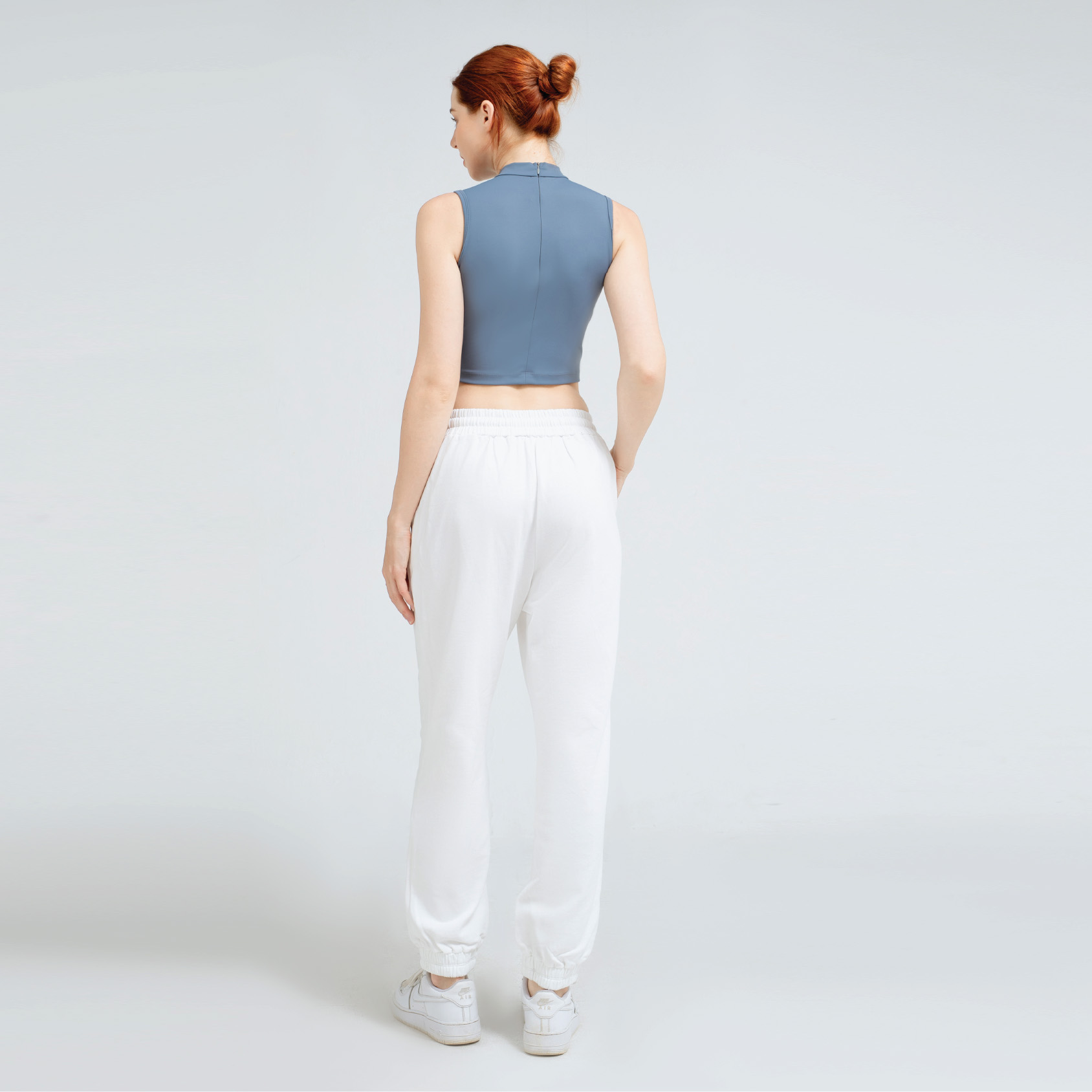 Set Đồ Thể Thao Áo Joyce Croptop & Quần Aboli Joggers .