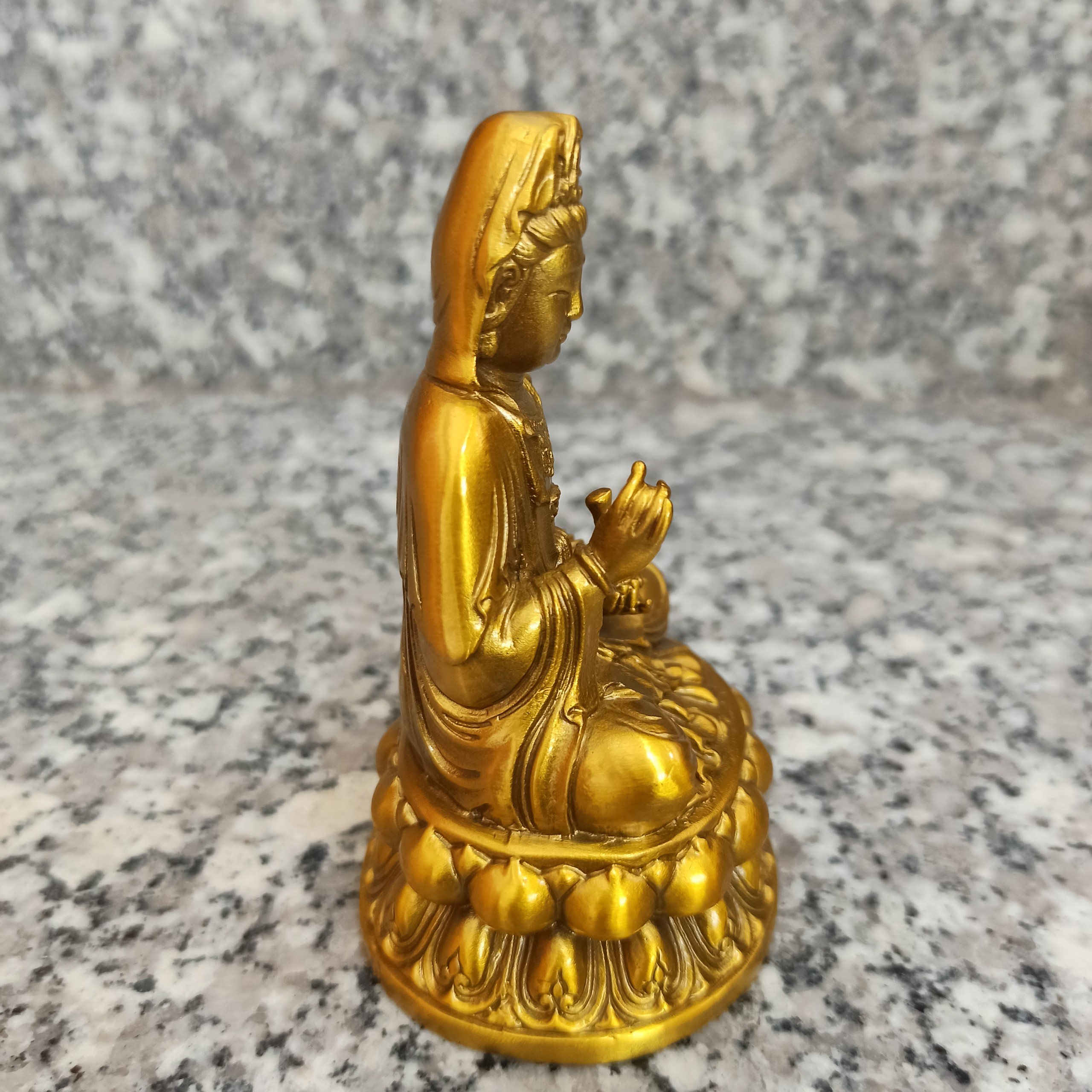 Tượng Phật Quan Âm Bằng Đồng Vàng, Tượng Phật Phong Thủy Bày Xe ô tô, Tượng Phật Quan Âm Bày Bàn