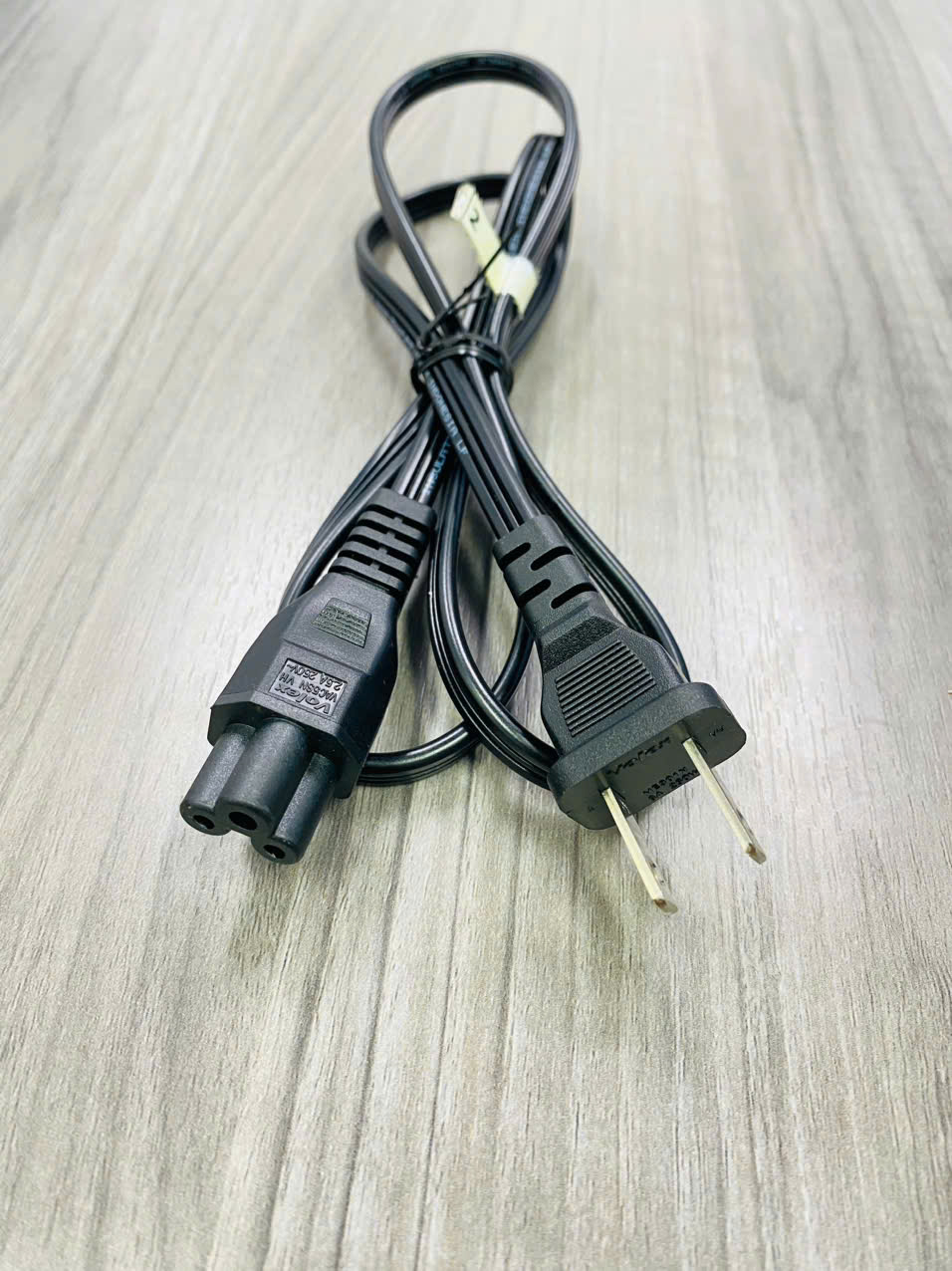 [Hàng Chính Hãng-BH 12 tháng] - Dây Nguồn ME301N - VAC5SN | 2x0.5mm² | 2.5A – 250V - dài 1.2m