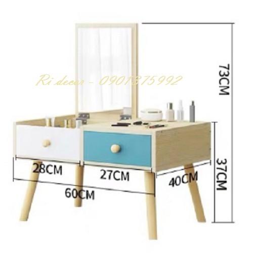 Bàn trang điểm mini