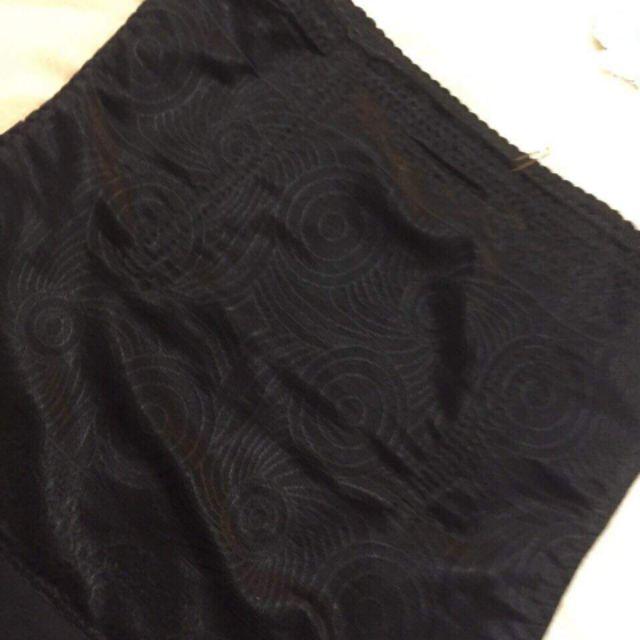 Quần lót su gen bụng chống cuộn