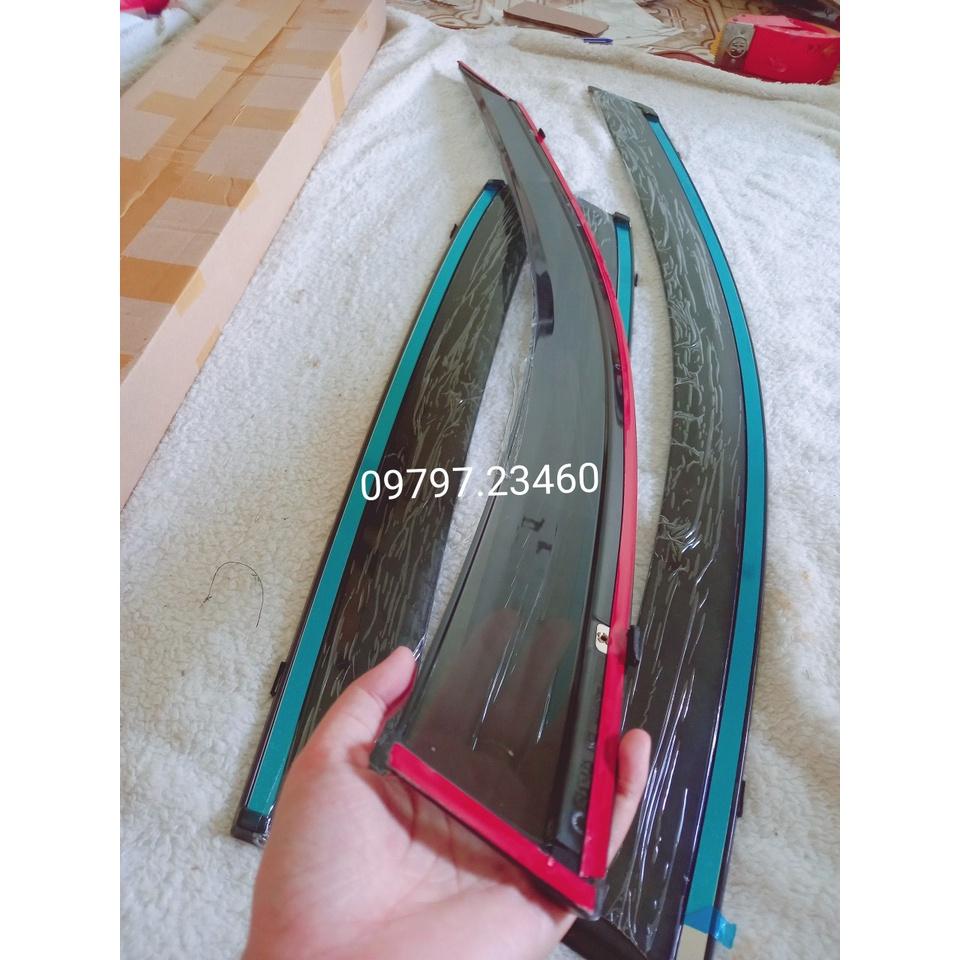 Vè che mưa Kona 2018-2022 chỉ mạ crom sáng bóng, chất liệu dày và bền, có vi deo thực tế sản phẩm