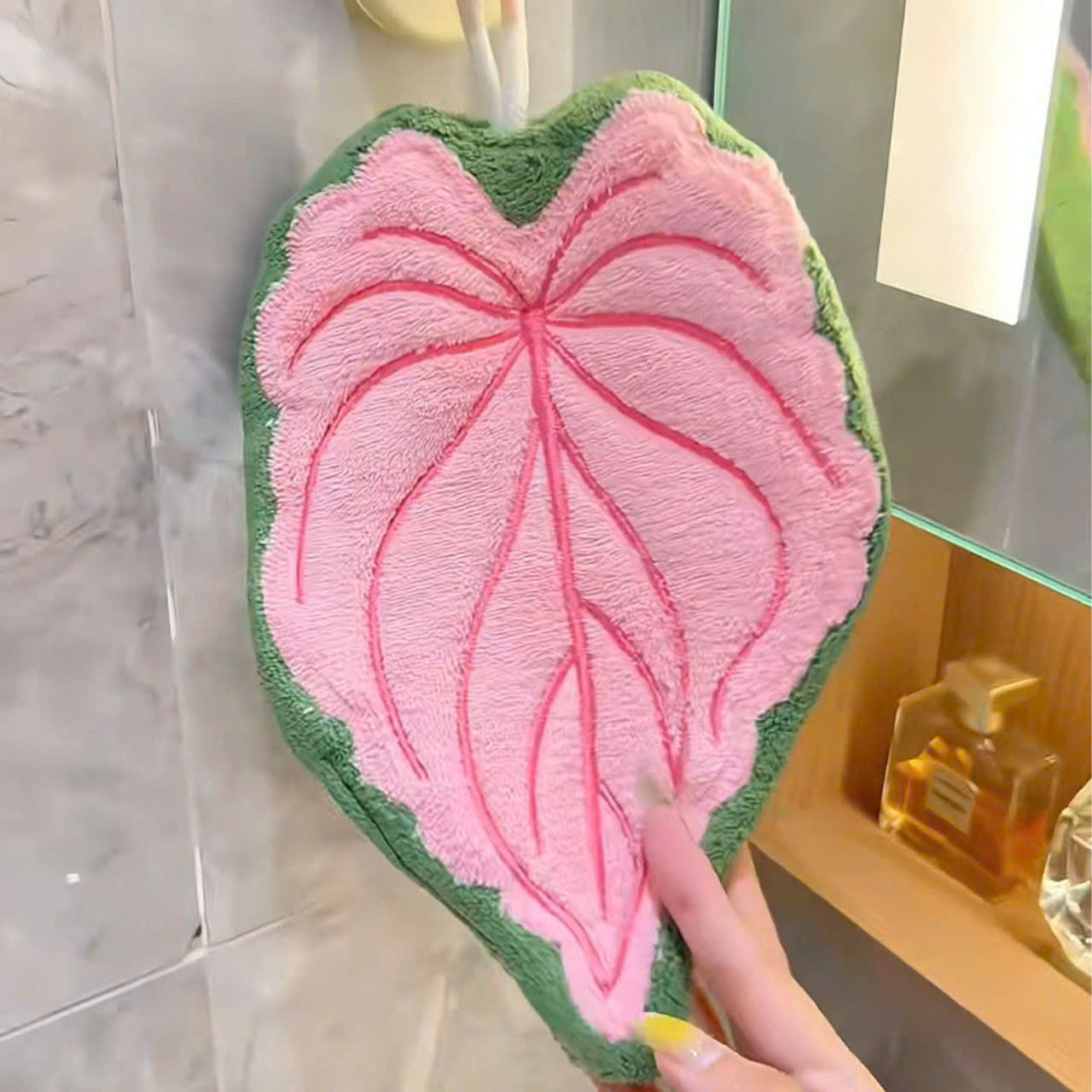 Khăn Lau Tay Nhà Tắm &amp; Khăn Decor Nhà Bếp Siêu Thấm Hút – Khăn Lông San Hô Mềm Mại, Hoa Văn Lá Dễ Thương, Nhanh Khô- HÀNG CHÍNH HÃNG MINIIN