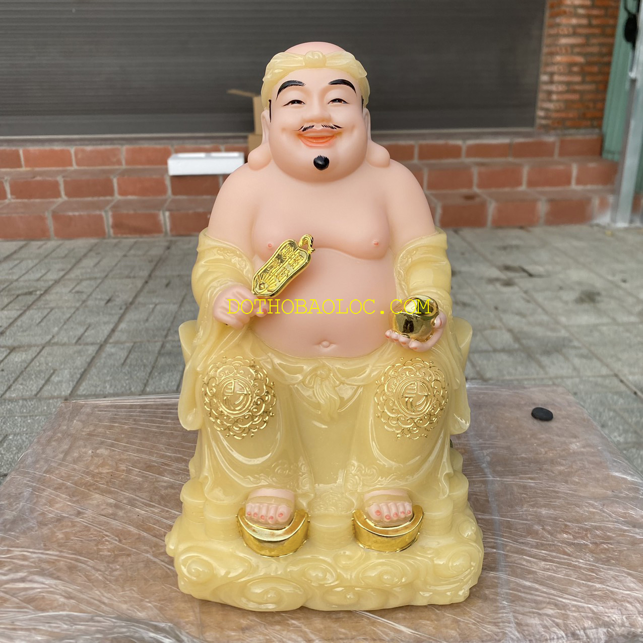Tượng Thần tài Thổ Địa bằng đá nhập khẩu cao cấp cao 29cm – Màu Vàng thạch anh