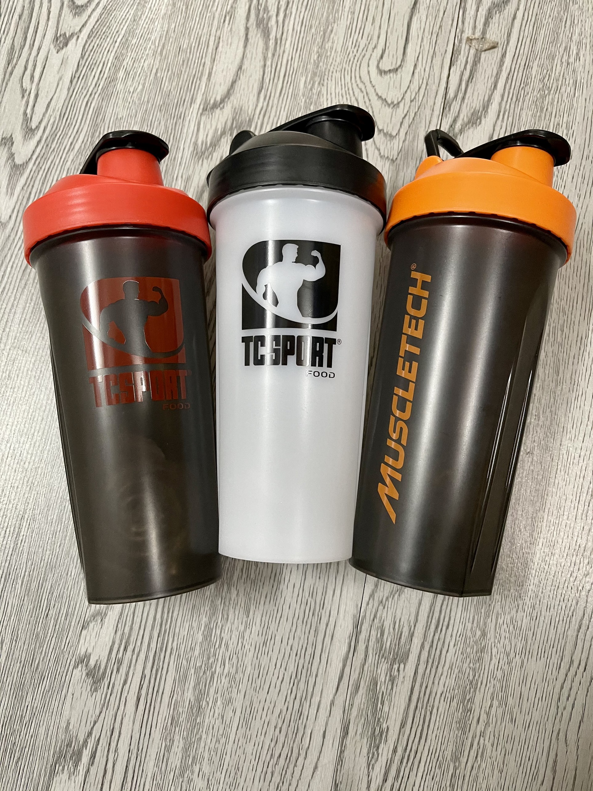 Bình lắc Shaker pha sữa cho người tập GYM hiệu TCSPORTFOOD - Bình nước thể thao Shaker 600 ml | (nhiều màu)