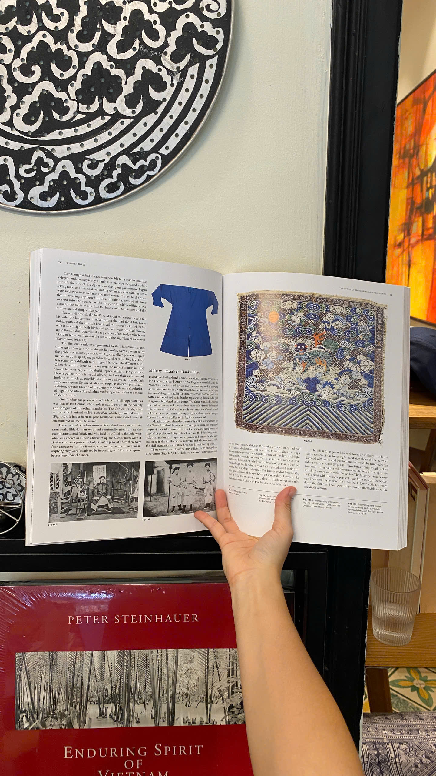 Sách - Chinese Dress: From the Qing Dynasty to the Present Day | Fashion / Thời trang Trung Quốc