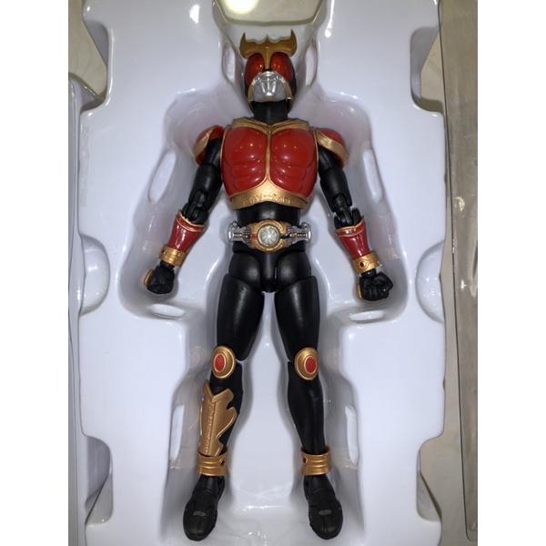 Mô hình khớp siêu nhân kamen rider Kuuga Rising Mighty