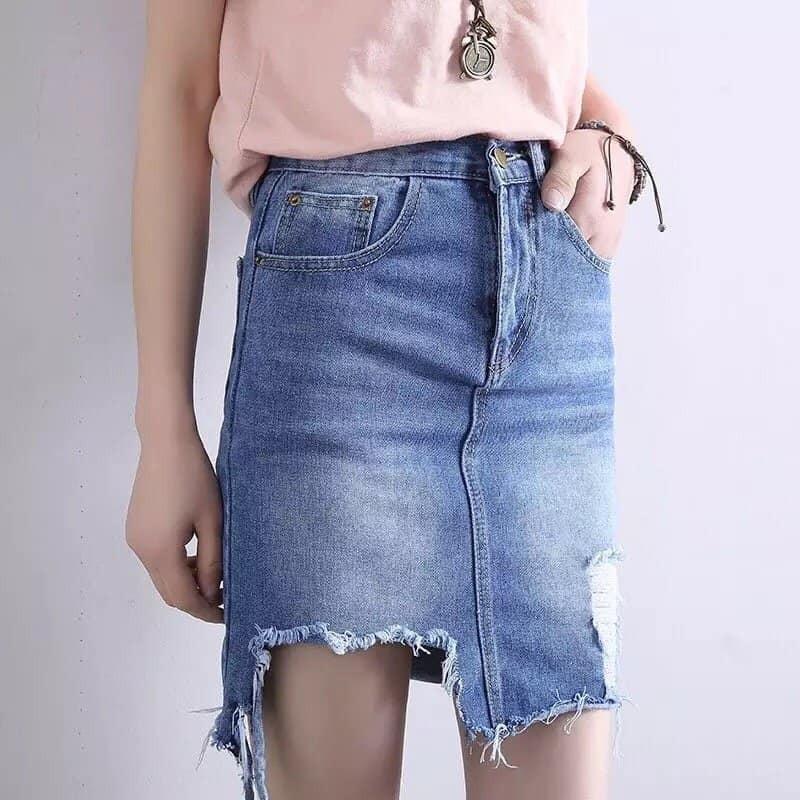 CHÂN VÁY JEAN LAI TUA RUA PHONG CÁCH THỜI TRANG BỤI chết jean mềm mịn,ko co giãn