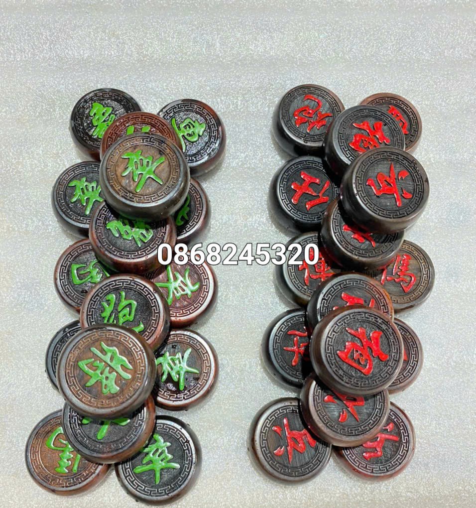 Bộ quân cờ tướng gỗ trắc kt 4.8×1.6cm +hộp da đựng quân