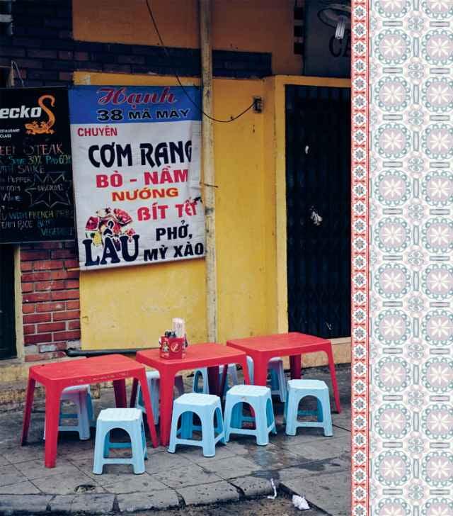 Sách Vietnamese Street Food