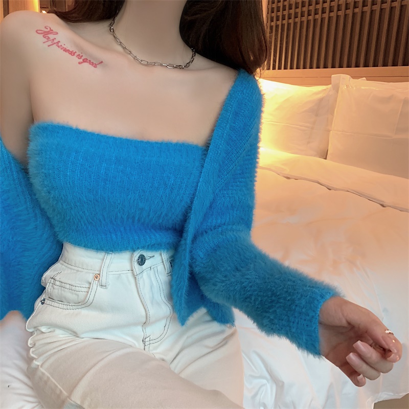 Áo Croptop kèm áo khoác len xanh hồng