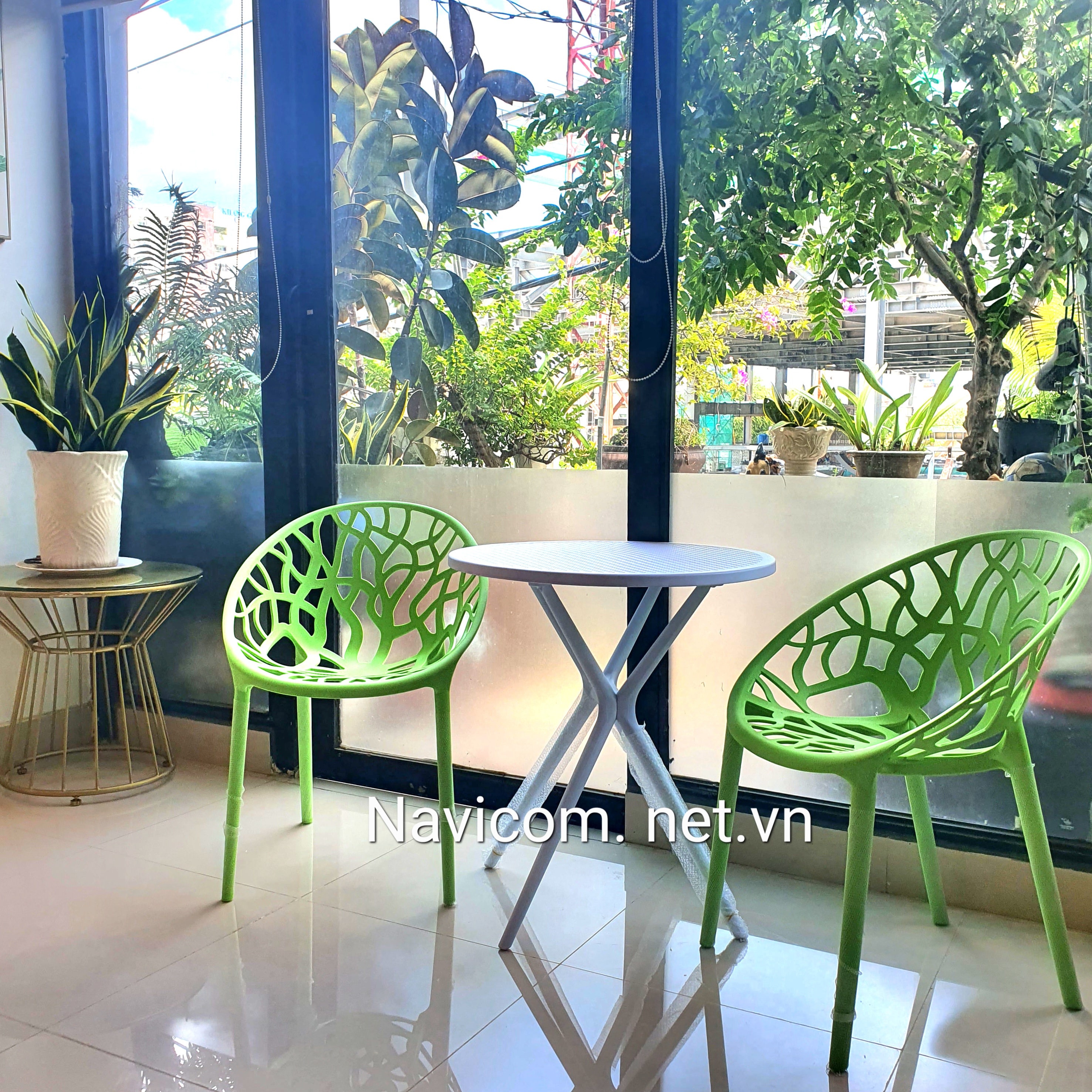 Bộ bàn ghế sân vườn decore hiện đại