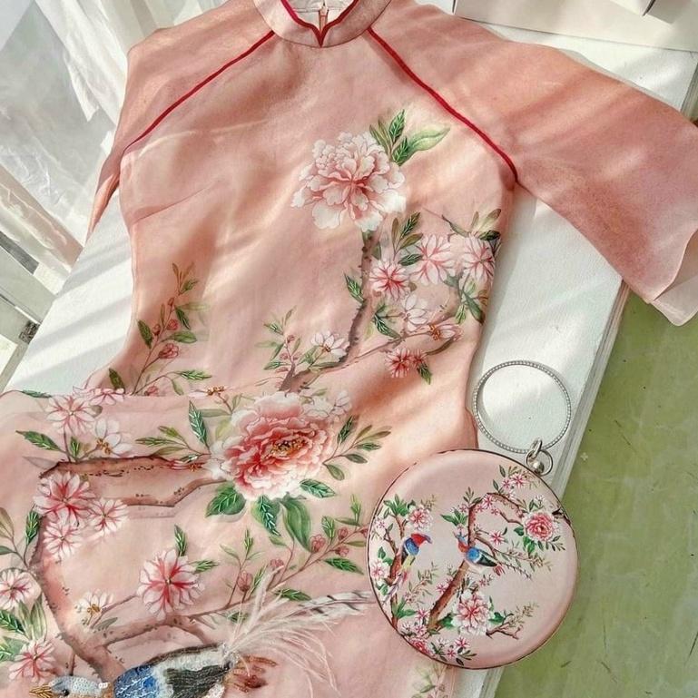 Áo Dài Cách Tân NGUYỆT CÁT HỒNG thiết kế đơn giản sang trọng cho các nàng đi tiệc , dạ hội , tết ,...