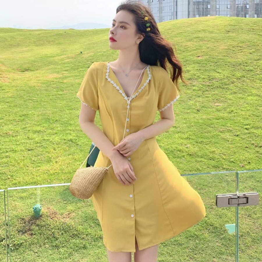 Đầm cổ bẻ viền ren vintage DAORA DRESS