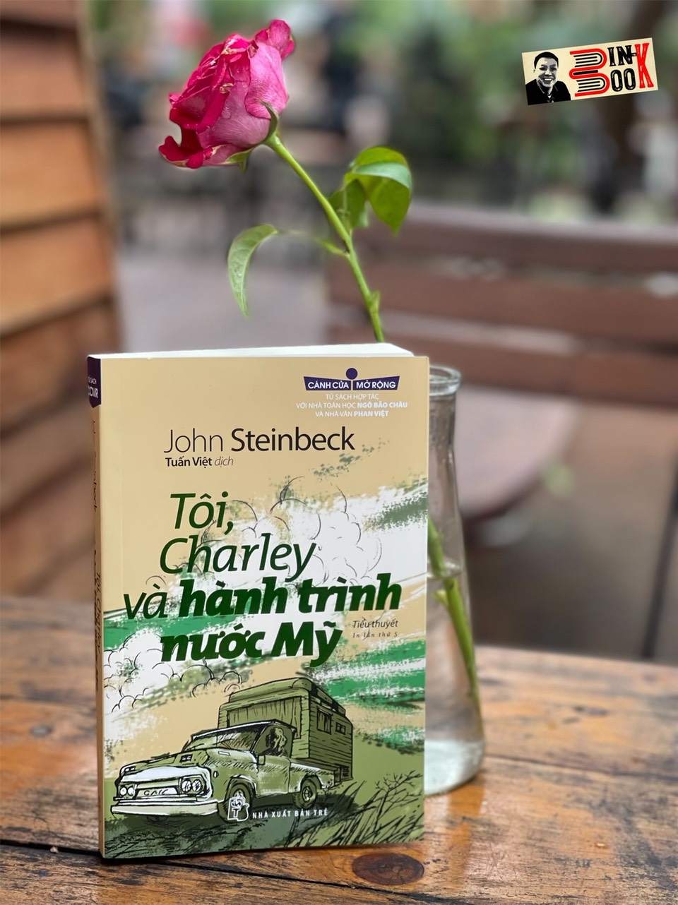 CÁNH CỬA MỞ RỘNG - TÔI, CHARLEY VÀ HÀNH TRÌNH NƯỚC MỸ - John Steinbeck - NXB Trẻ