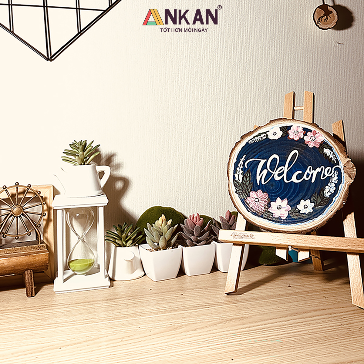 Tranh Vẽ Tay Trên Gỗ Thông Kết Hợp Giữa Nghệ Thuật Thủ Công Và Vẻ Đẹp Tự Nhiên Bản Giới Hạn