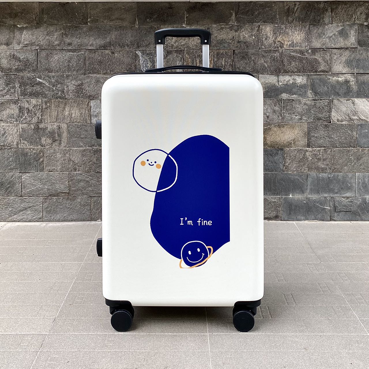 HÌNH THẬT_Vali Du Lịch Tay Kéo In Hình Thời Trang Chất Liệu Nhựa Nhám PC+ABS Dày Dặn 4 Bánh Xe Xoay 360 Độ Linh Hoạt Hàng Sẵn Kho Đủ Size 20/24/26 inch