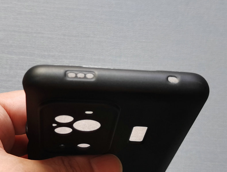 Ốp lưng dẻo cho Xiaomi Black Shark 5, Shark 5 Pro - đen cao cấp, chống bám vân tay