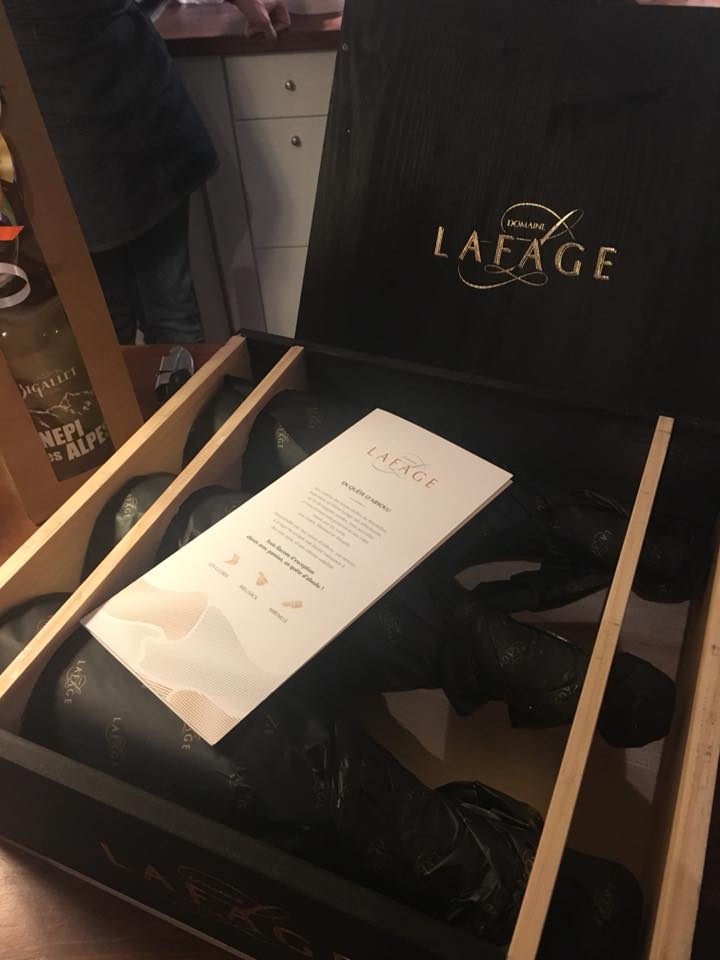 Rượu vang Organic Famille Lafage Narassa 2018 (Pháp) kèm túi hộp,đồ khui