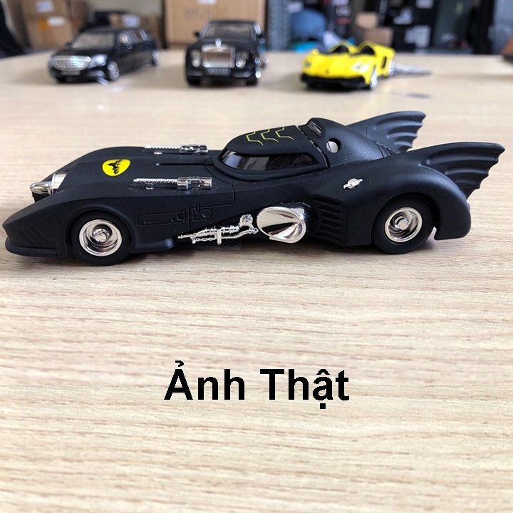 Mô Hình Ô Tô Siêu Xe Batman (Người Dơi). Tỉ lệ 1:38 bằng hợp kim. Có bánh đà