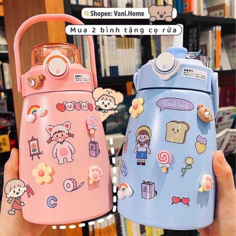 Bình nước giữ nhiệt cute có sticker và ống hút kiểu dáng dễ thương - Bình giữ nhiệt sticker 900ml cho bé inox 304 xịn