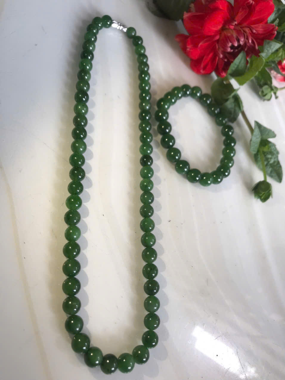 Bộ Vòng Chuỗi Đeo Cổ 8li Và Vòng Tay 9li5 Đá Ngọc Phật Xanh tự nhiên đẹp hay ngọc bích Màu xanh ngọc bích bóng đẹp món quà tặng Mẹ tặng cho mình và người thân nữ đeo đẹp ý nghĩa ạ