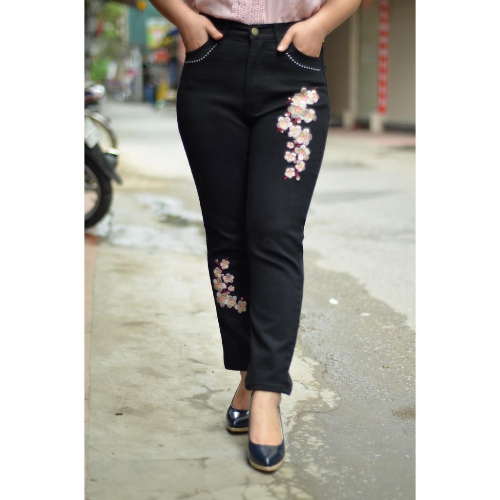 QUẦN JEAN THÊU HOA HÀNG THÁI SIZE 60-70KG (eo 75-85