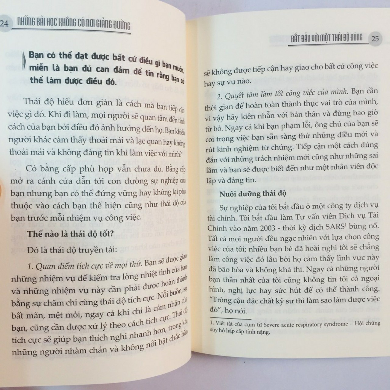 Combo: Đại Học Không Lạc Hướng + Những Bài Học Không Có Nơi Giảng Đường