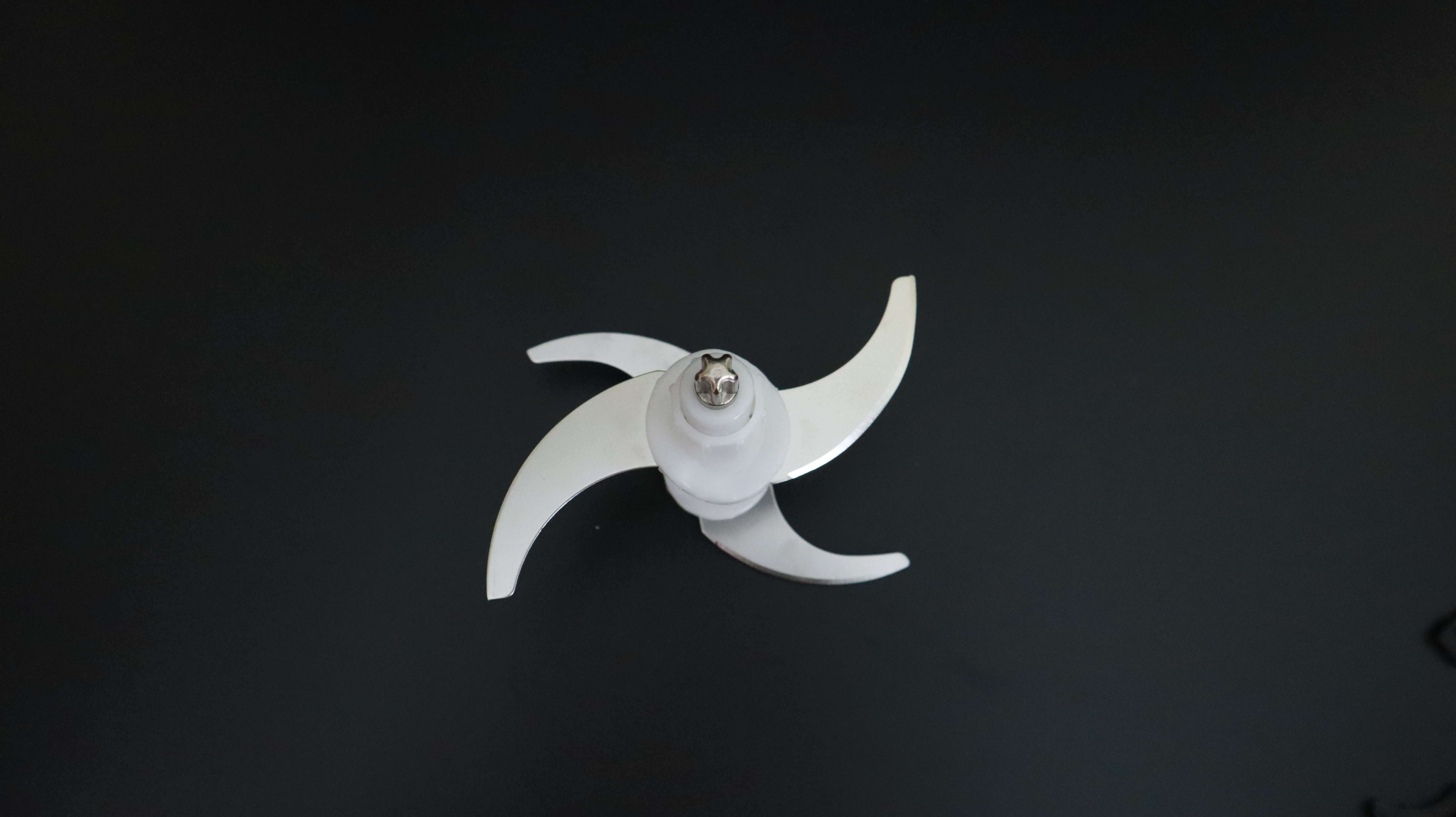 Máy Xay Thịt Đa Năng Thân Inox Chopper Midimori GC-24338  - Đen - Hàng chính hãng