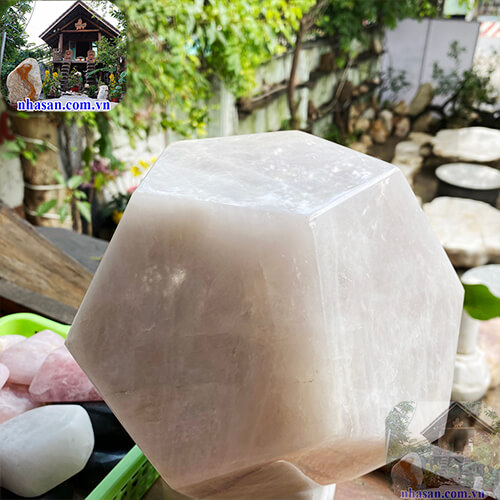 Quả cầu 12 mặt thạch anh trắng tự nhiên phong thủy vừa tốt cho sức khỏe vừa có khả năng chữa bệnh QC914 nặng 11.2kg kích thước 20x13