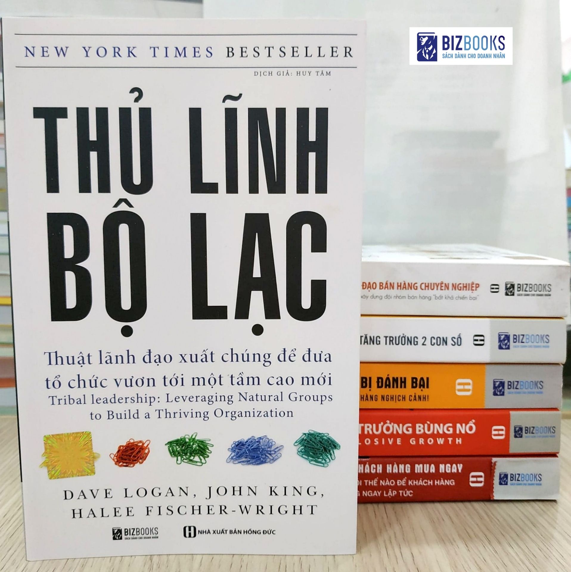 Bộ 2 cuốn:The Book Of Leadership - Dẫn Dắt Bản Thân, Đội Nhóm Và Tổ Chức Vươn Xa và Thủ Lĩnh Bộ Lạc – Thuật Lãnh Đạo Xuất Chúng Để Đưa Tổ Chức Vươn Tới Một Tầm Cao Mới TV