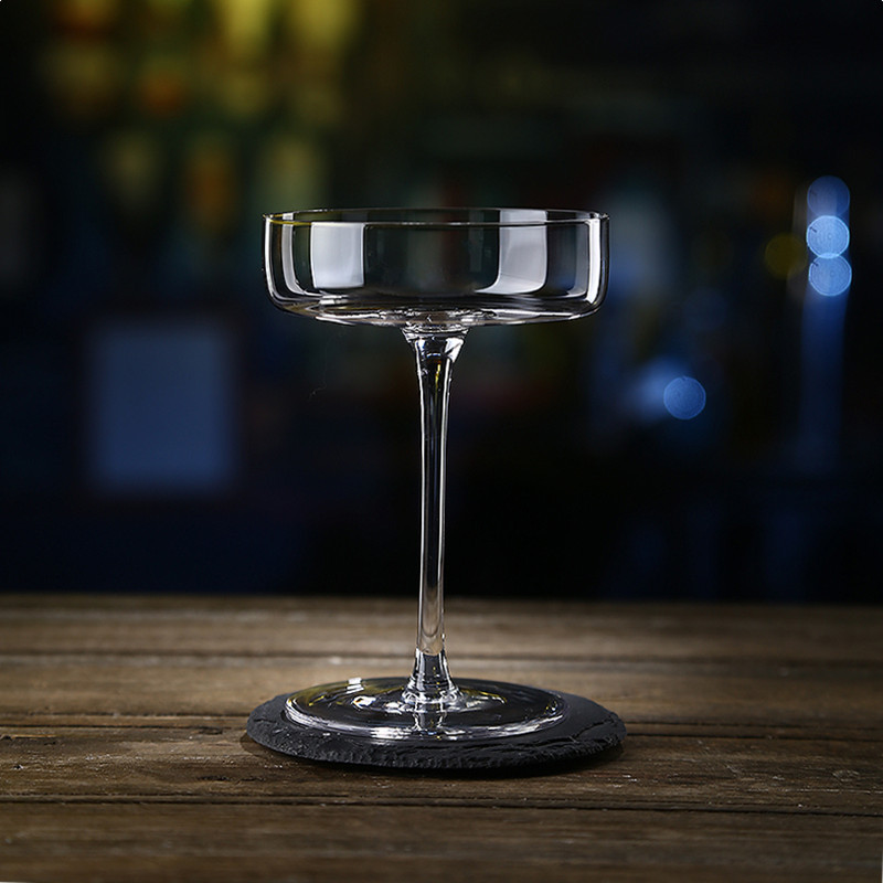 Martini cocktail glass - Ly cocktail thủy tinh xòe đứng