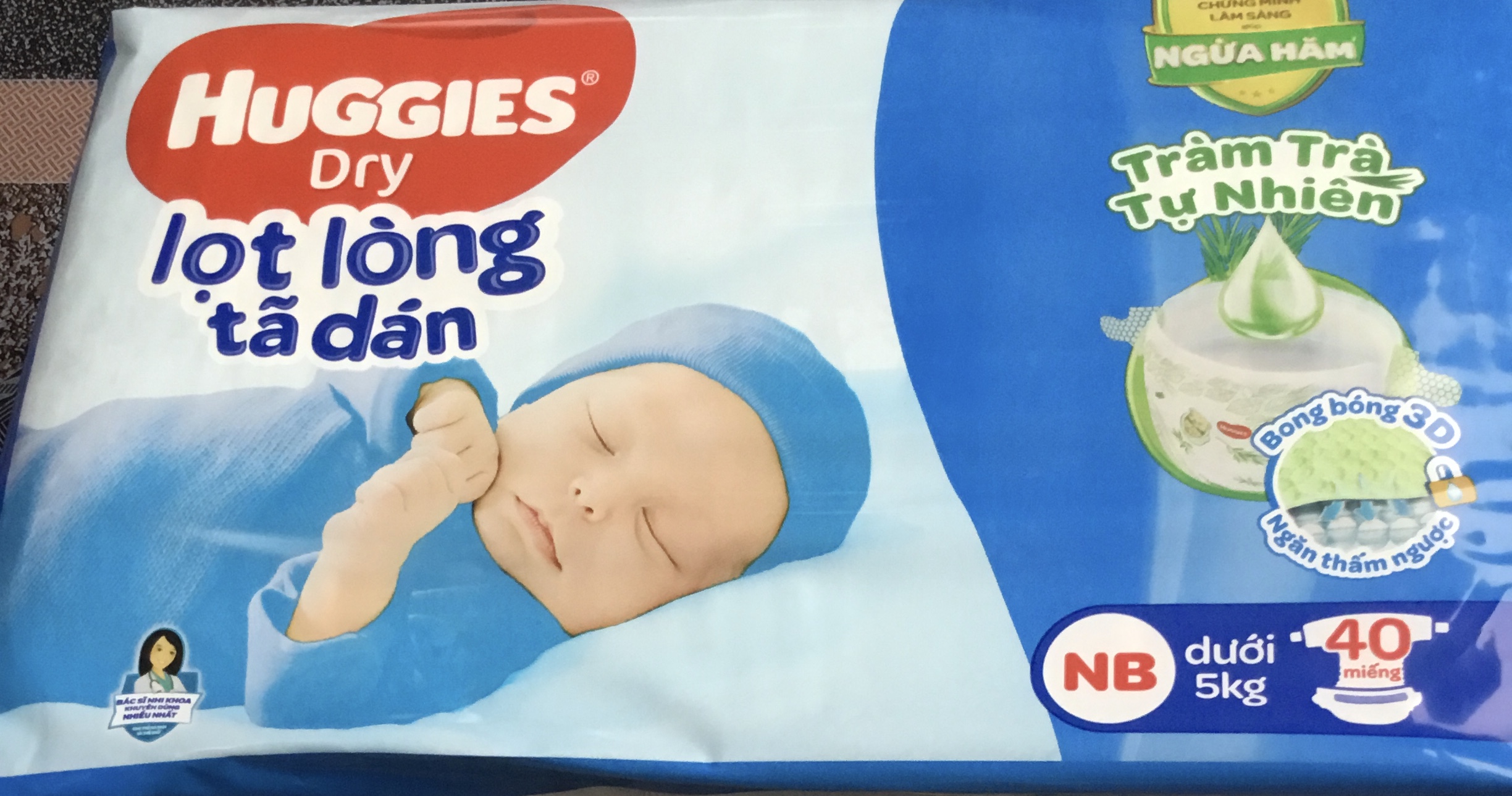 Sỉ-Tã dán sơ sinh Huggies NB40 miếng -Mẫu mới nhất- Tặng thêm 4 miếng- HSD luôn mới