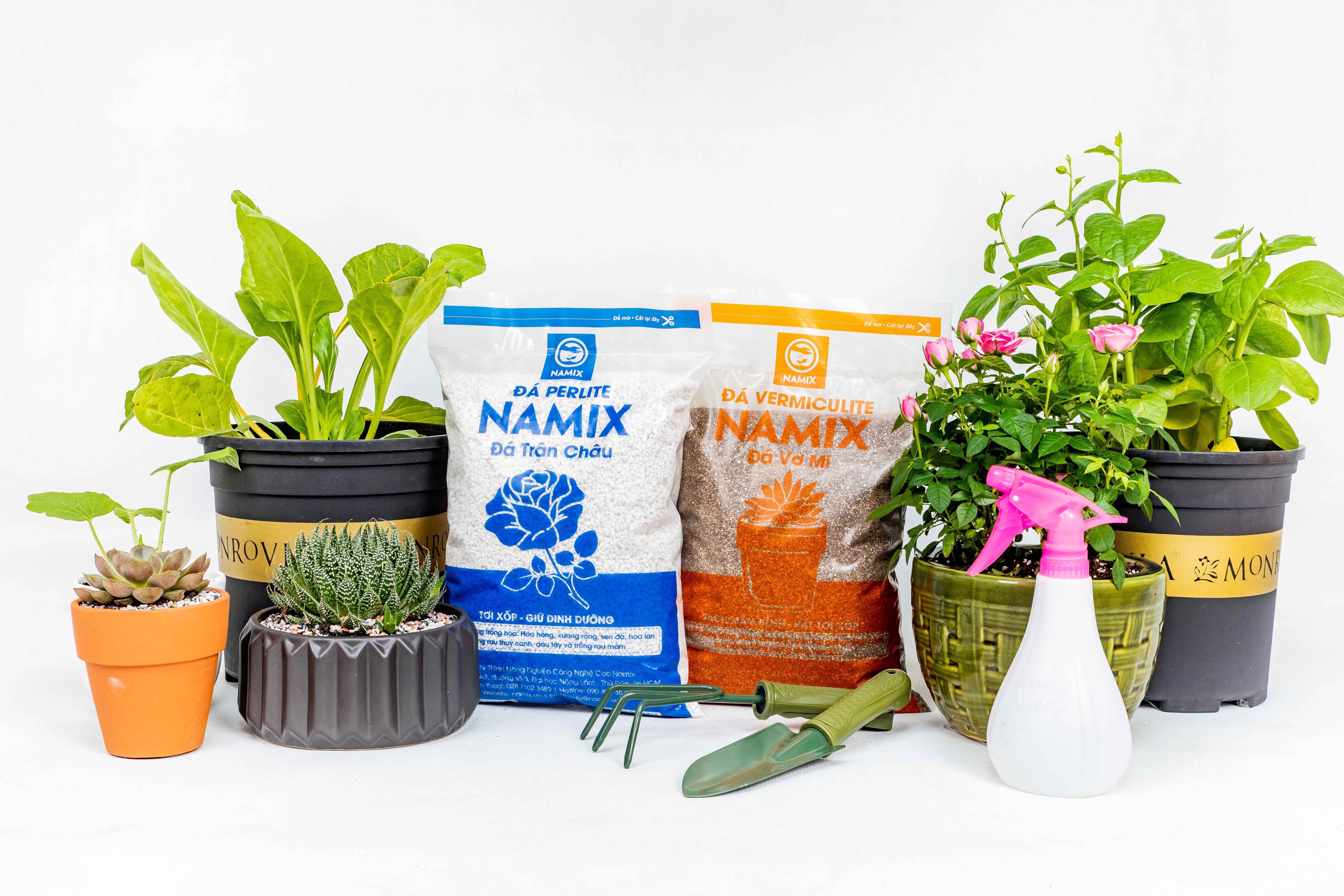 Đá Perlite Namix - bao 20 Lít